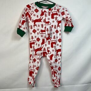 Carter’s cotton red and white sleep and play holiday size 9 months NWT